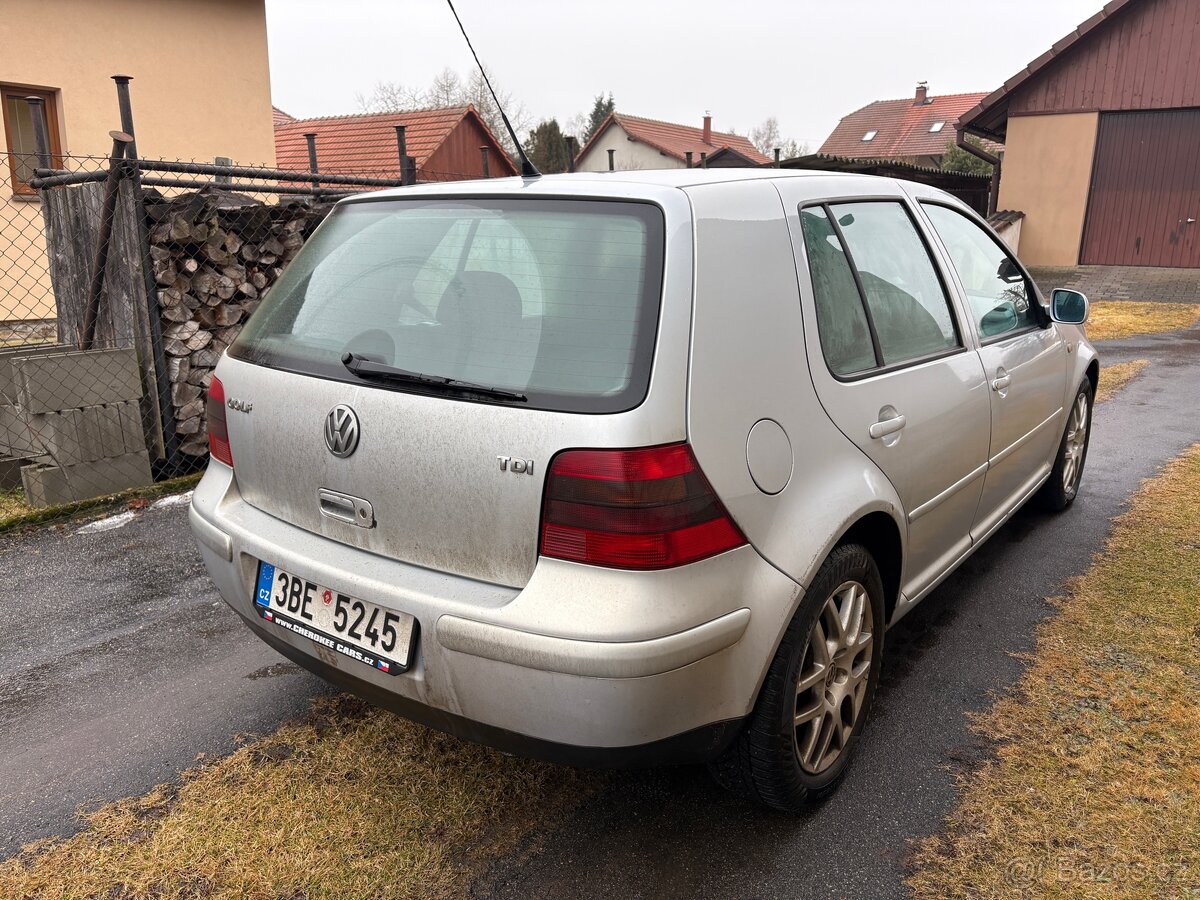 VW Golf 4 tdi STK 10/27 - 3