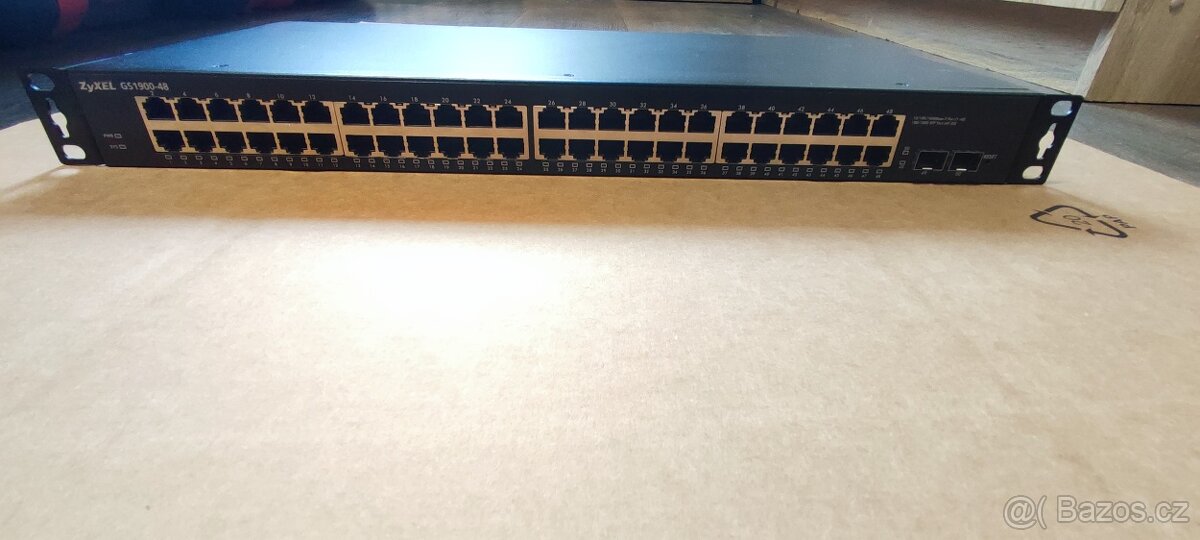 zyxel gs1900-48 - 3