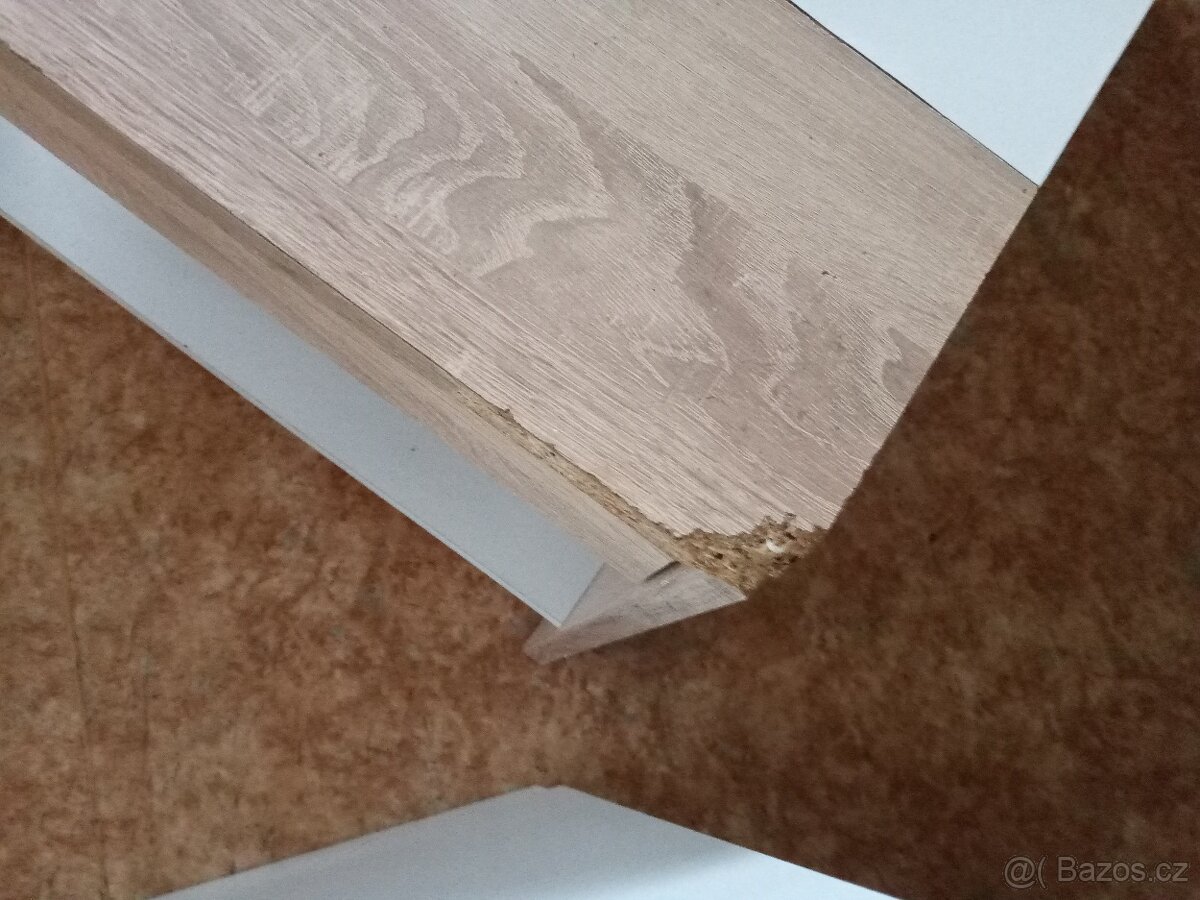 Konferenční stolek a noční stolky - 3