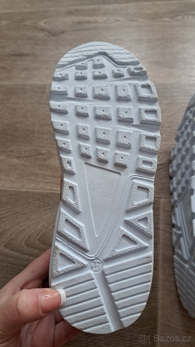 Nové dámské tenisky - 3