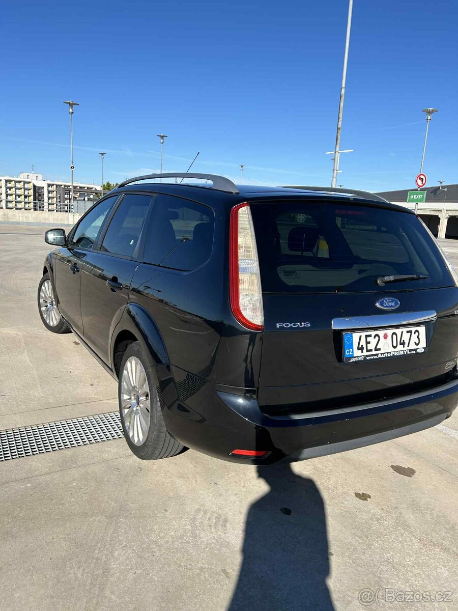 Ford Focus titanium 2009 - 3