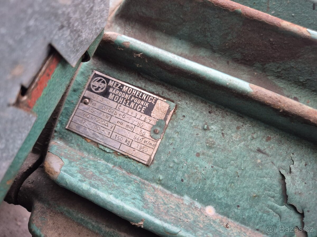 Kompresor V2S ČKD - 3