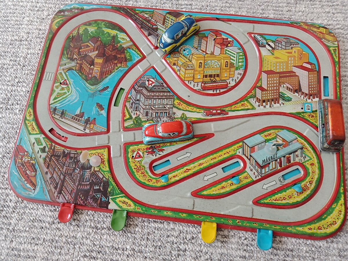 Plechová autodráha, Maďarsko - 3