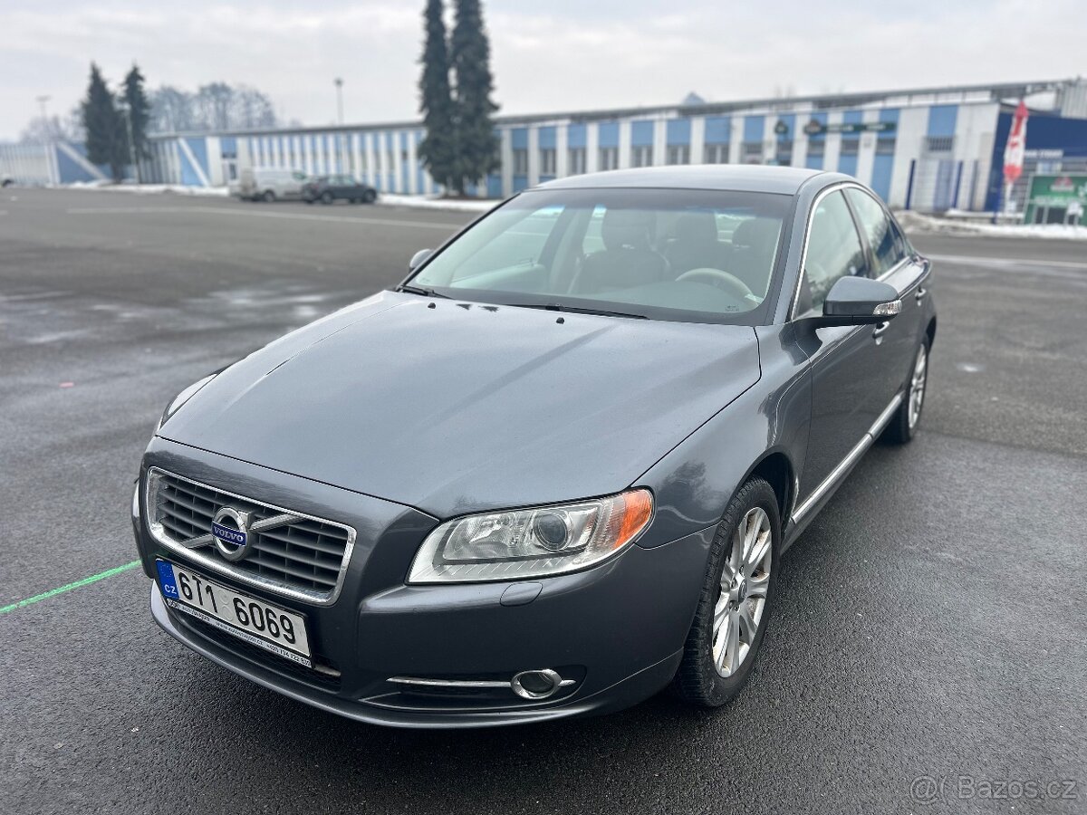 Volvo S80 2.4 D5 151kW AWD. - 3