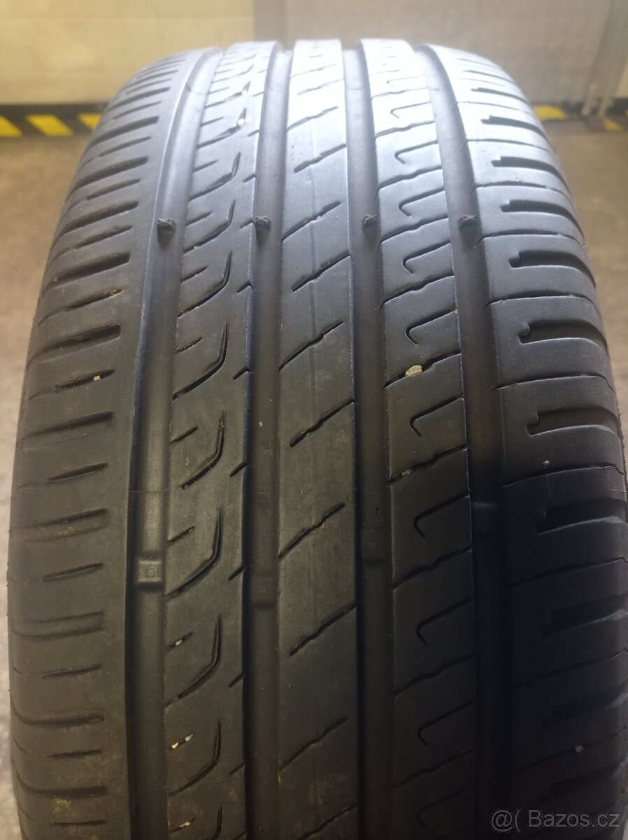 Barum 205/55 R16 - 3
