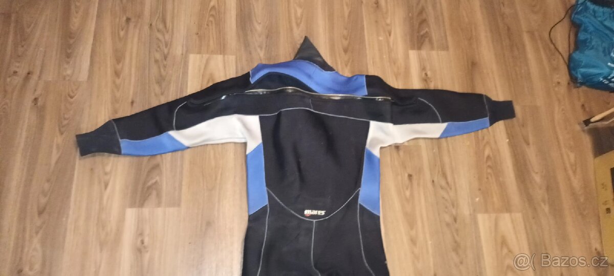 Suchý neoprén Mares, 5mm - 3