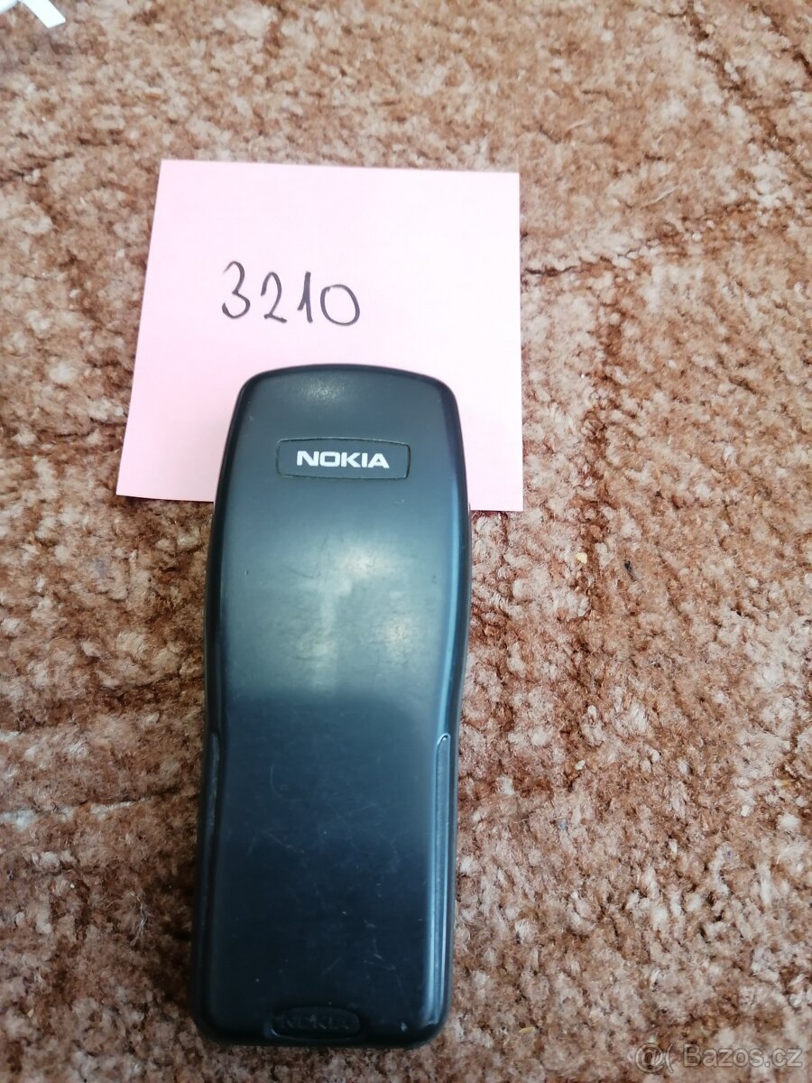 Nokia 3210 - 3