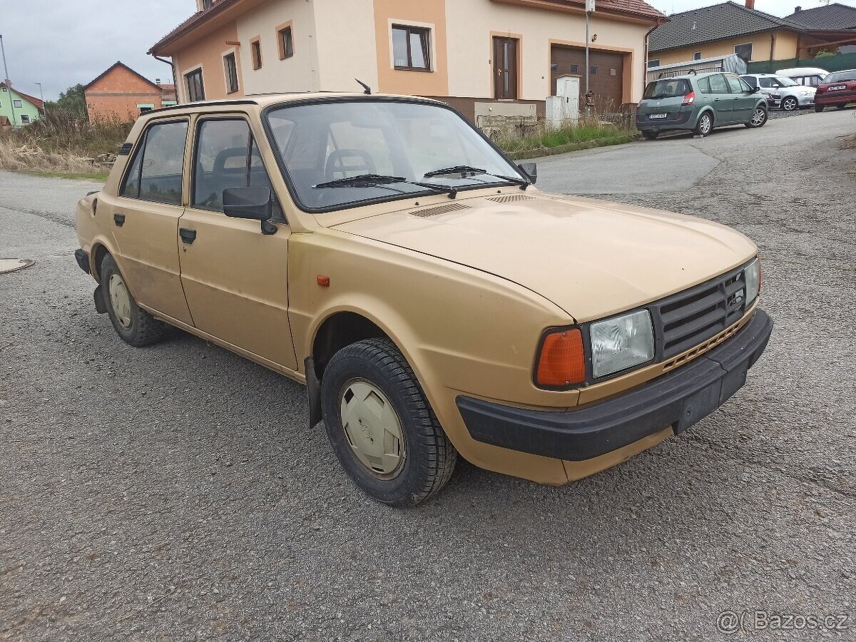 ŠKODA 120L 1987 - 3