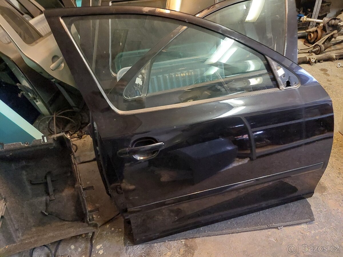 Dveře Octavia 2 barva 9910 + 9463 + 9202 + 9901 - 3