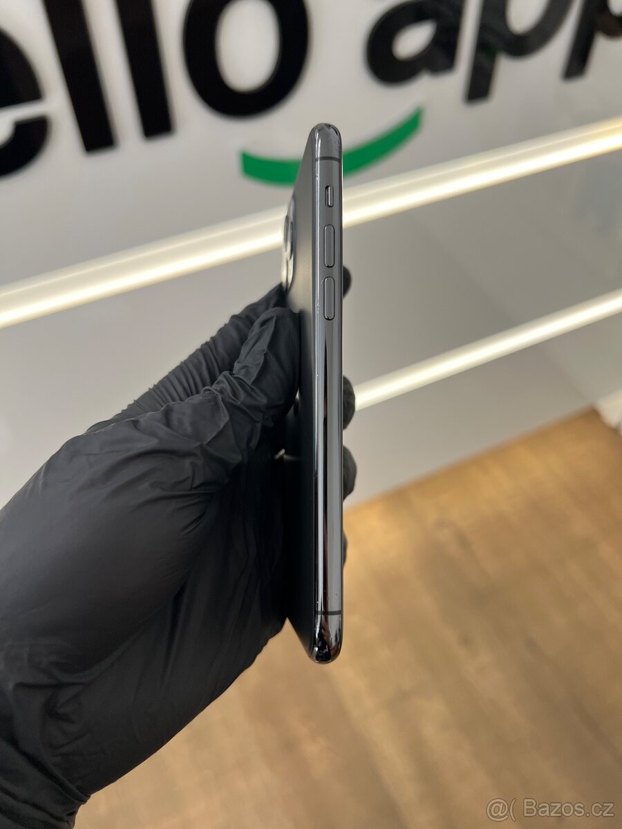 Apple iPhone 11 Pro 64GB Black - 3