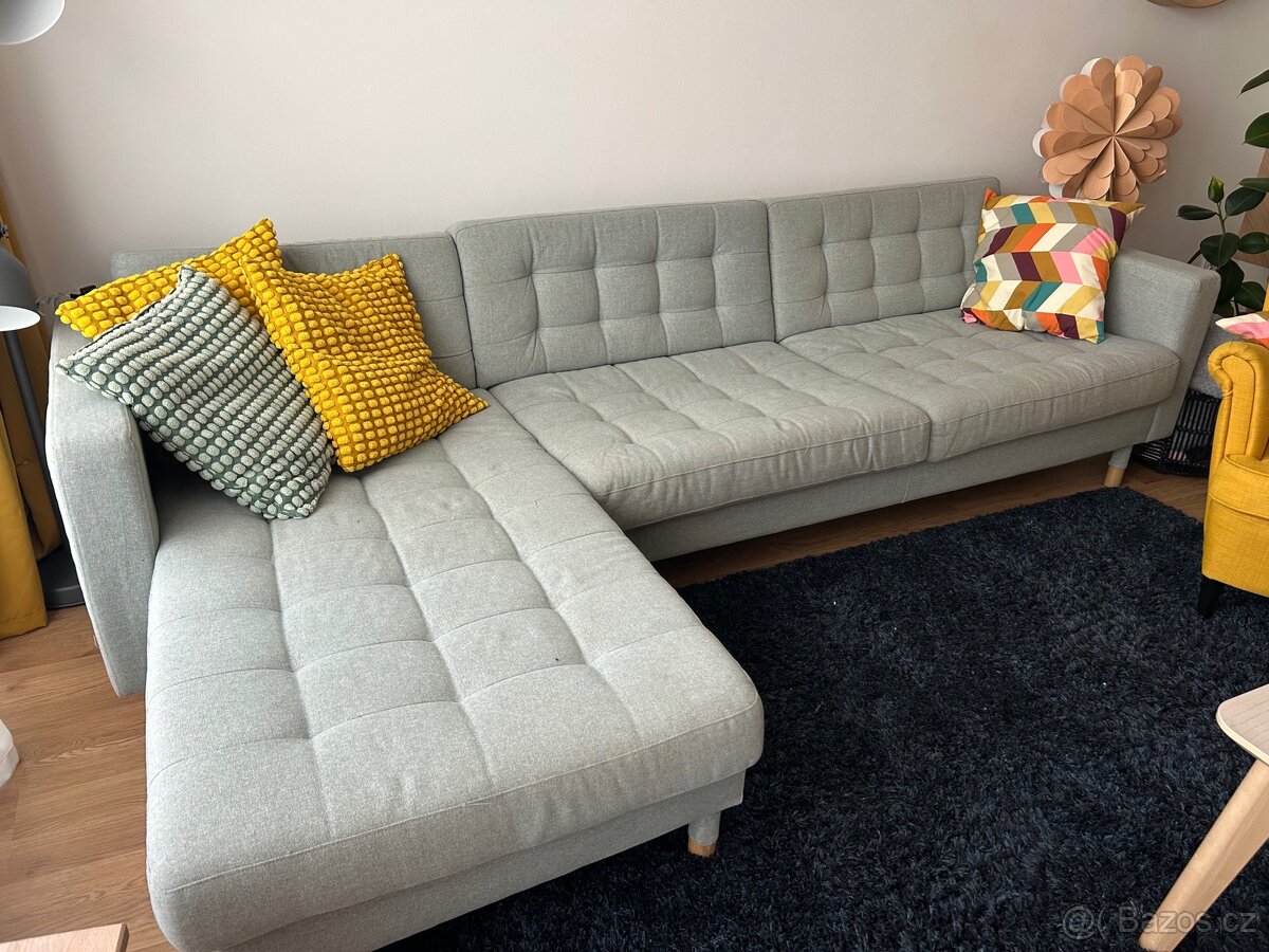 Ikea Landskrøna - 4 mistna pohovka - 3