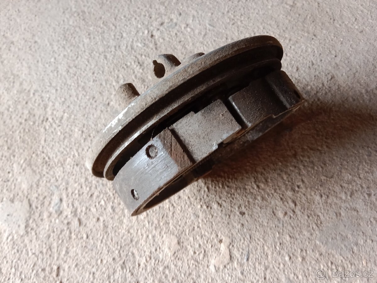 Brzdový štít Jawa pionýr - 3