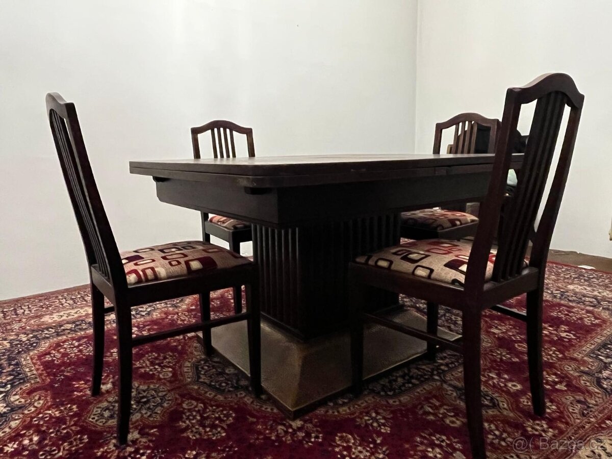 Prodám starožitný nábytek komoda +stul +zidle - 3