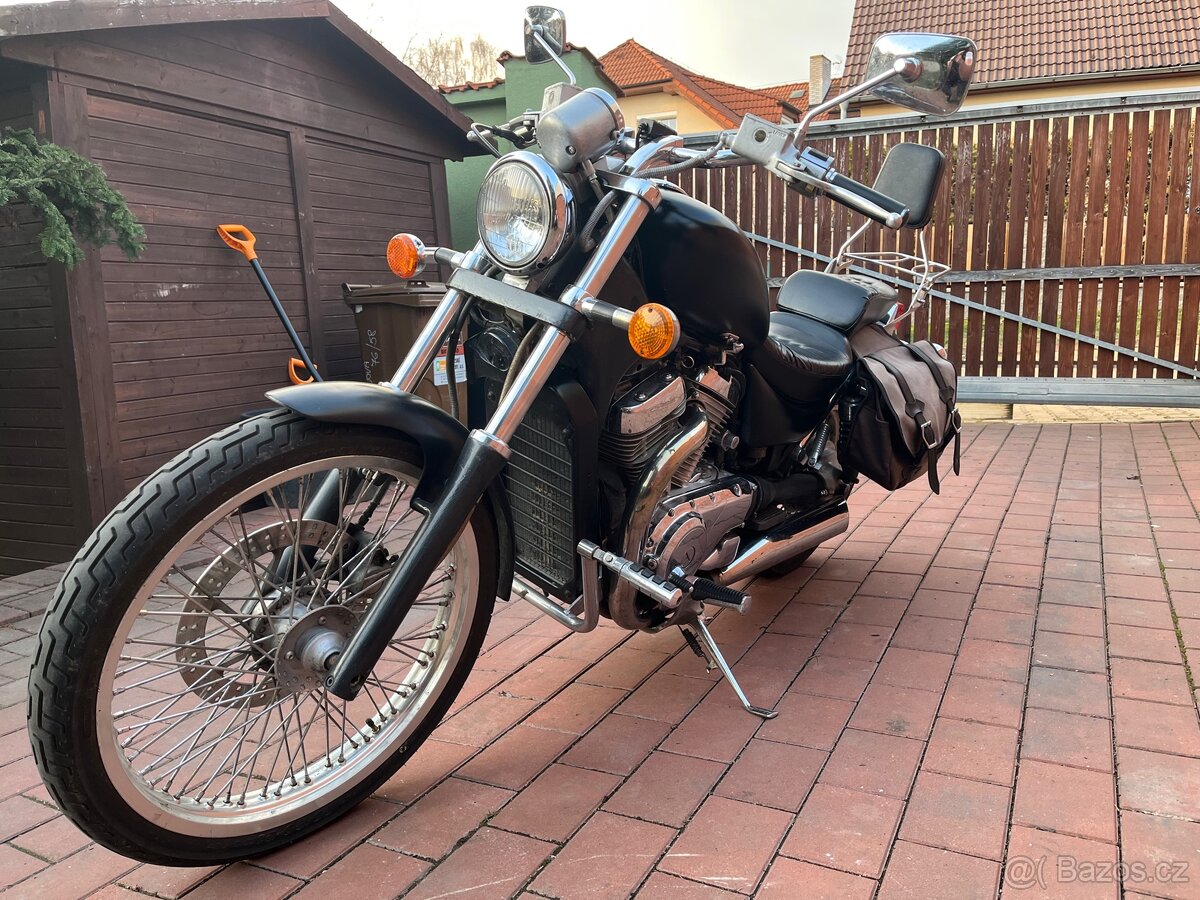 Suzuki Intruder VS800 GLP - 3