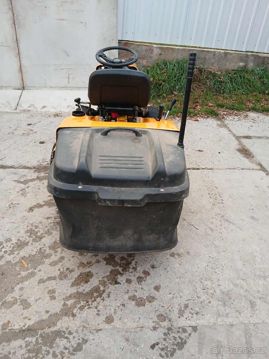 Prodám sekací traktor Riwall - 3