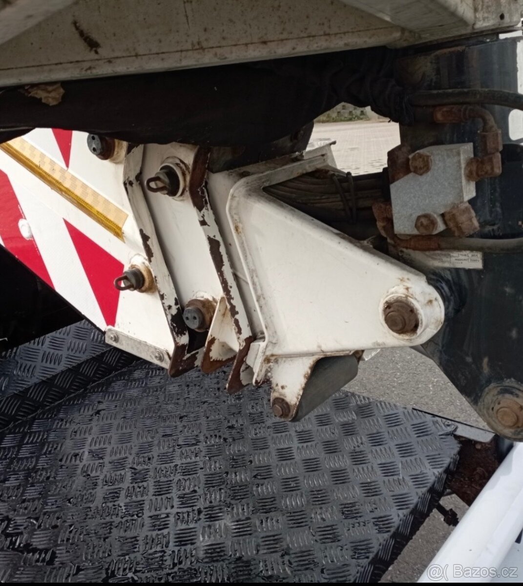 Nissan Cabstar - montážní plošina - 3