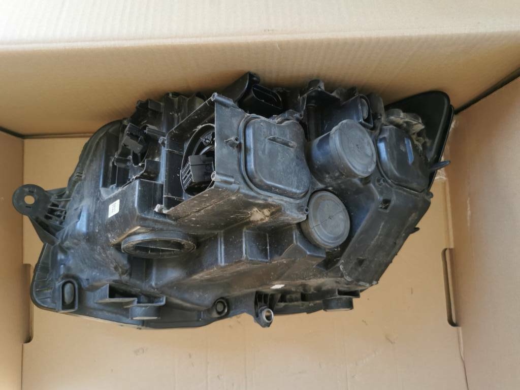 MULTIVAN T6 PP LED 7L1941036A - 3