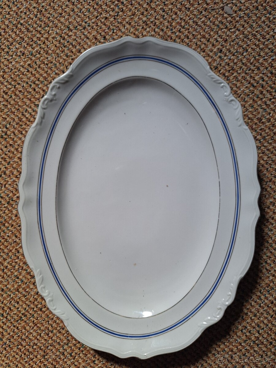 4 oválné porcelánové talíře - 3