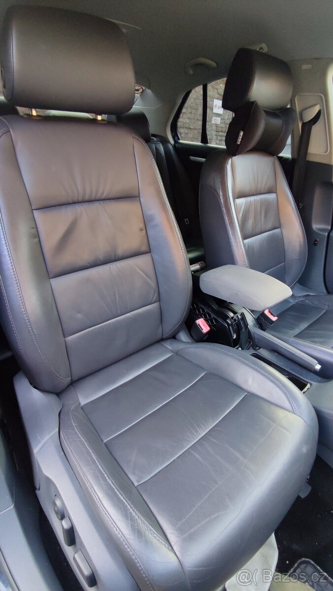 Kožený interiér Jetta Mk5. - 3