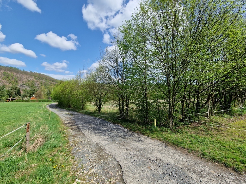 Újezd nad Zbečnem - pronájem zahrady 1043 m - 3