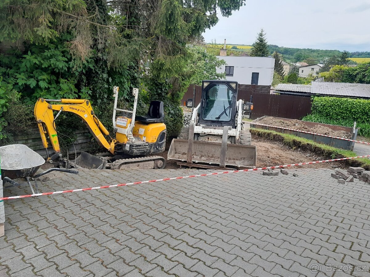 Kanalizace Plesna-Zemní a vykopové práce-vrtání sloupku 30cm - 3