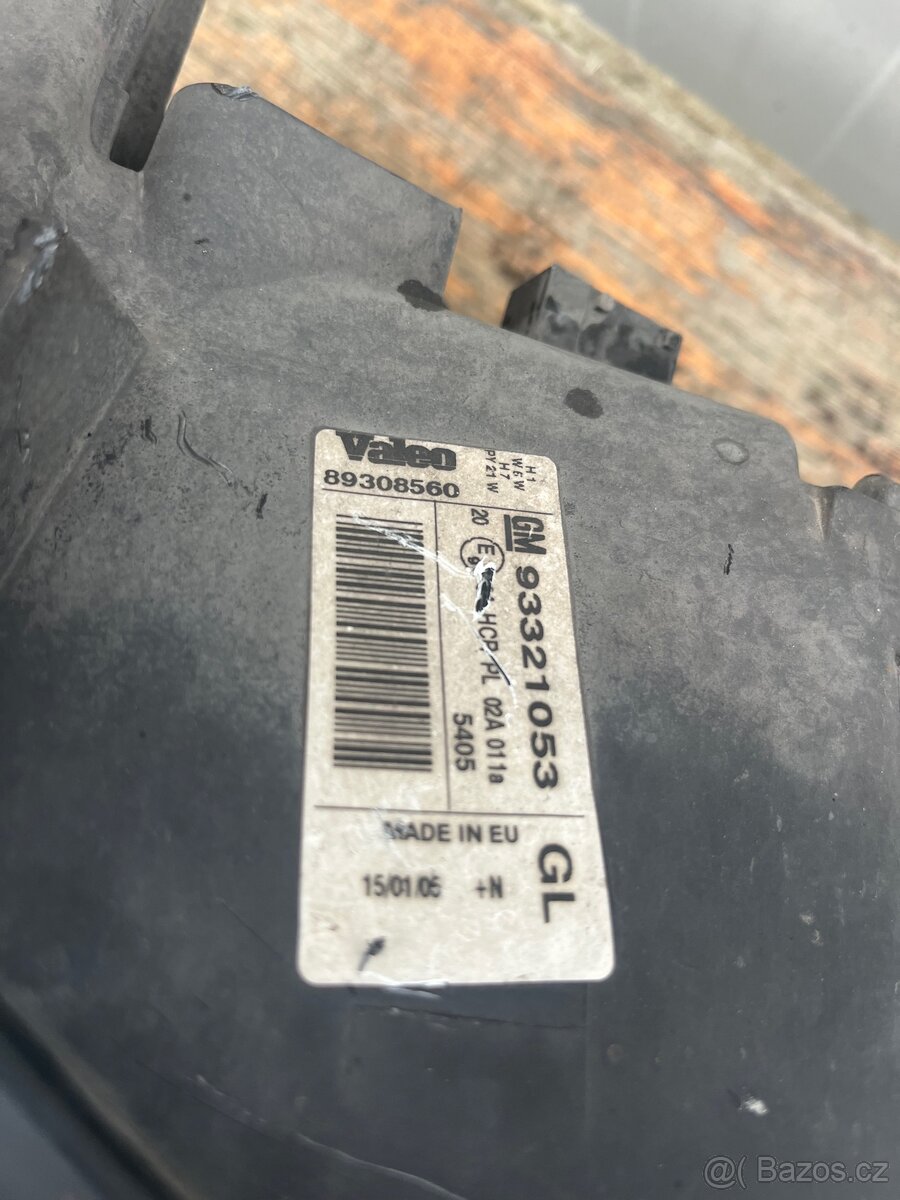 Přední světla Opel Meriva - 3