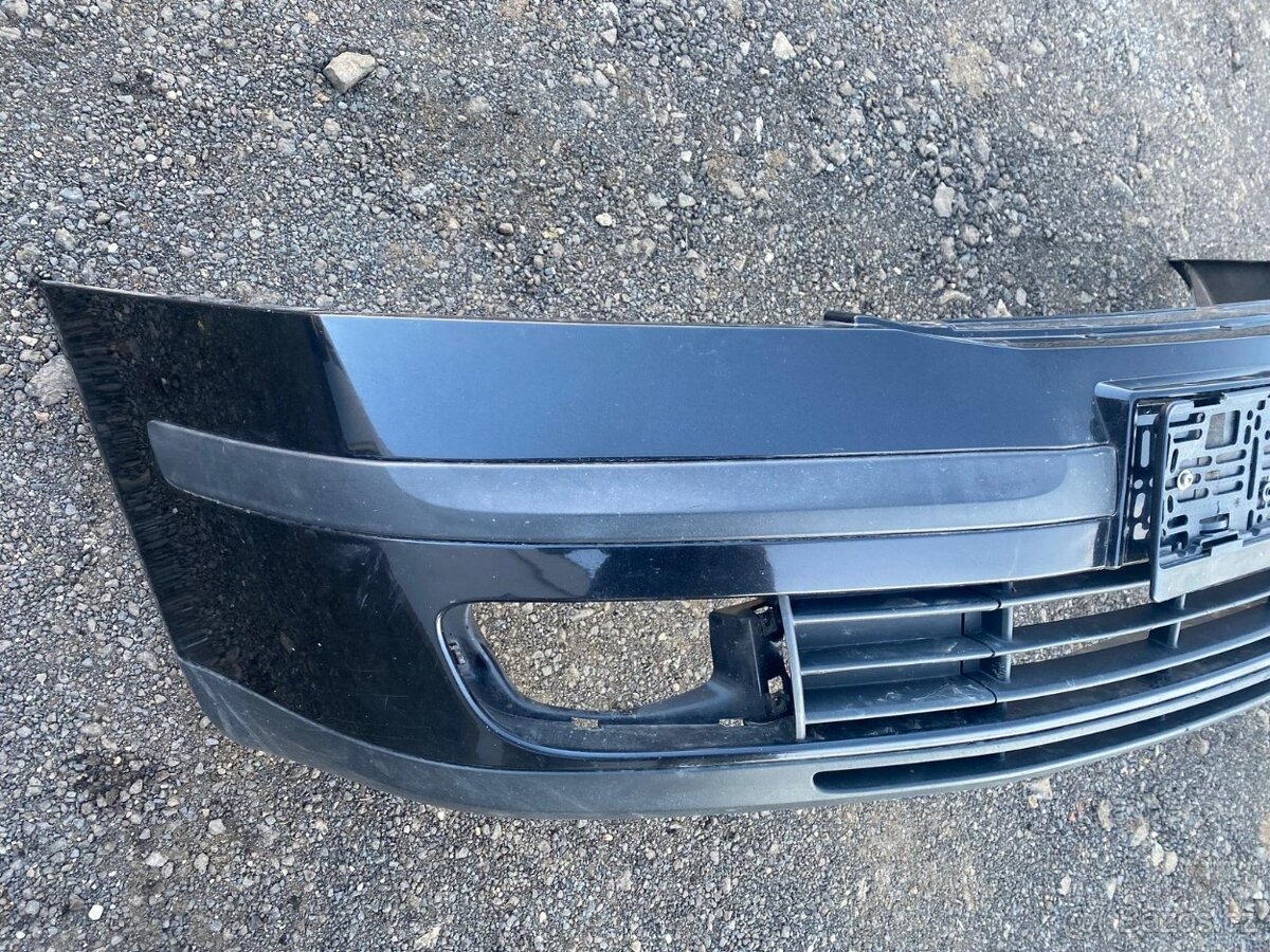 Škoda Octavia II - přední nárazník - 3