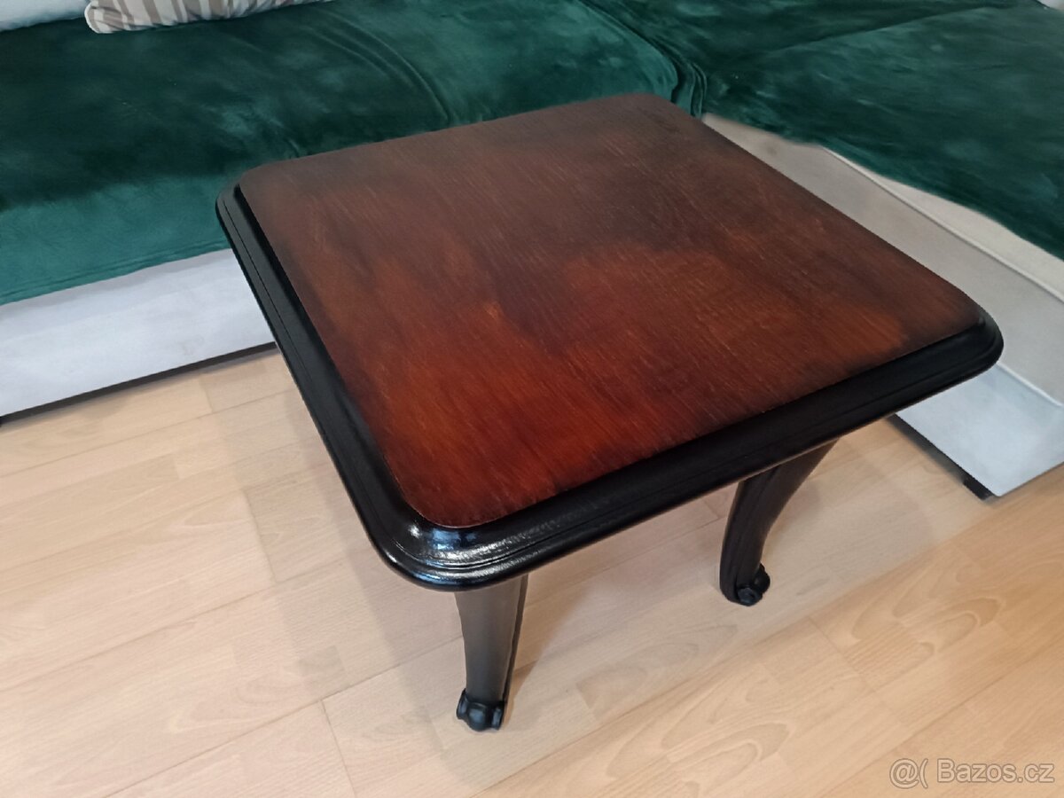 Starožitný konferenční stolek - 3