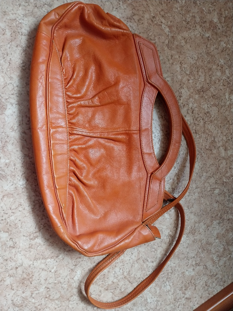 Různé druhy kabelek - 3