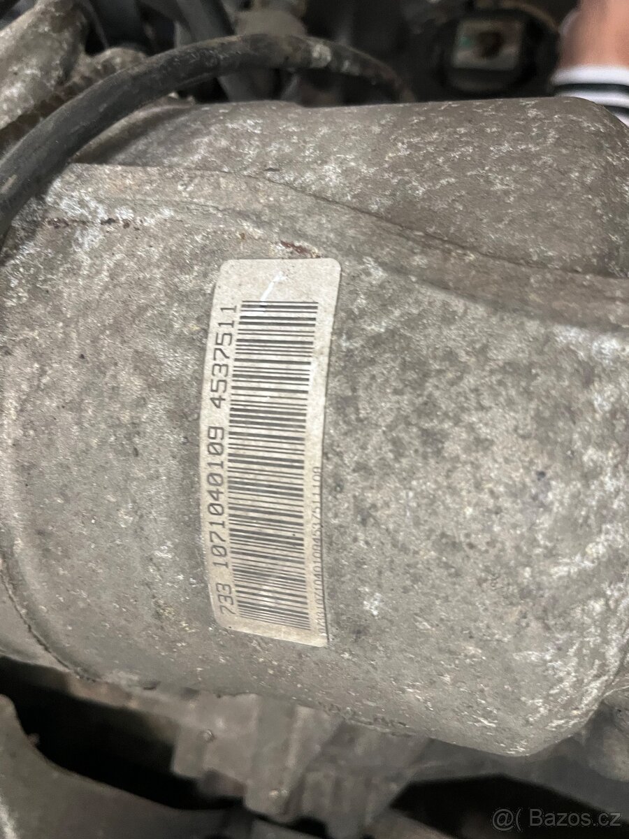 Audi A8 3.0 TDI motor ASB - 3