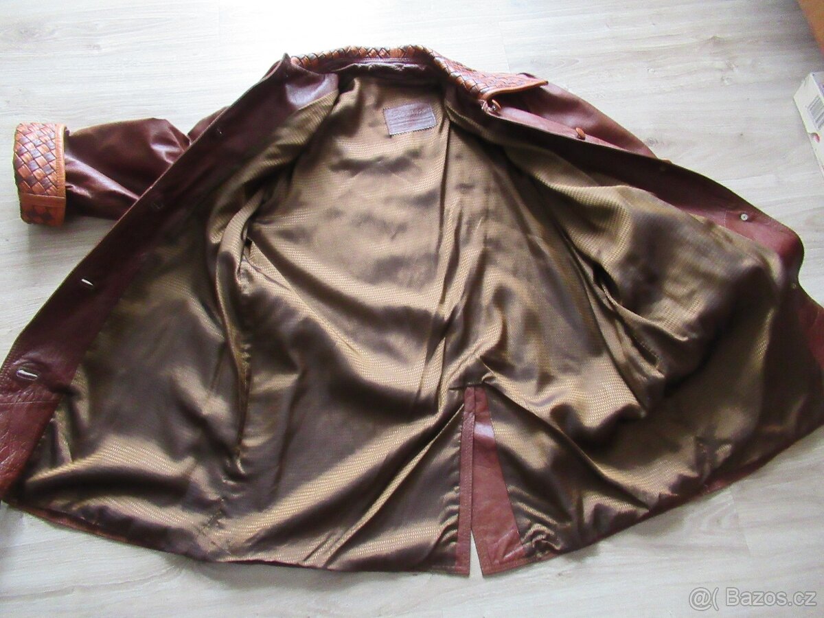 DÁMSKÝ KOŽENÝ KABÁT - 3