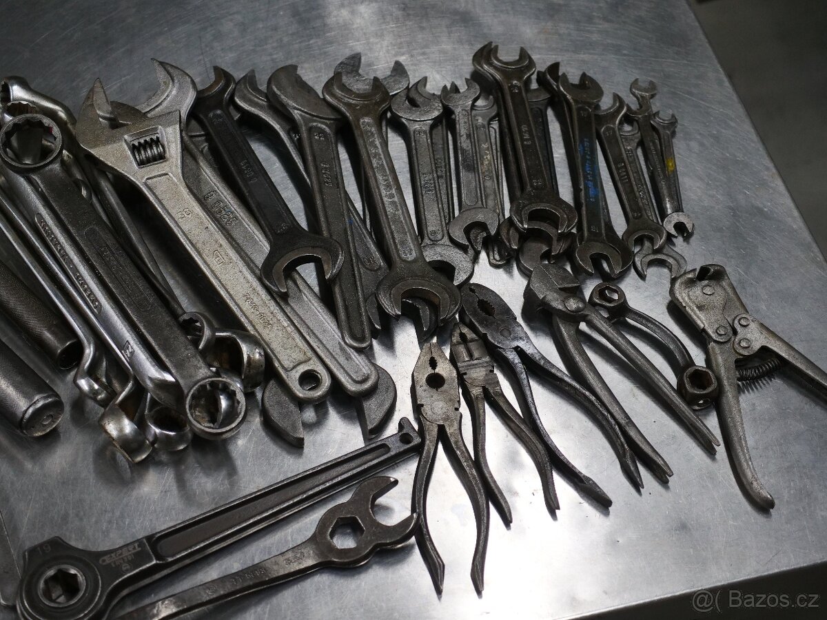 Staré nářadí renovované - 3