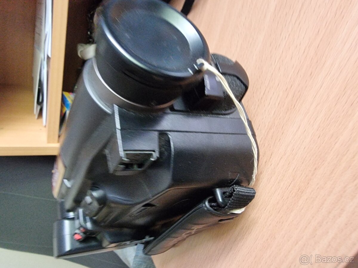 Hitachi video Camera VM-H825LE - 3