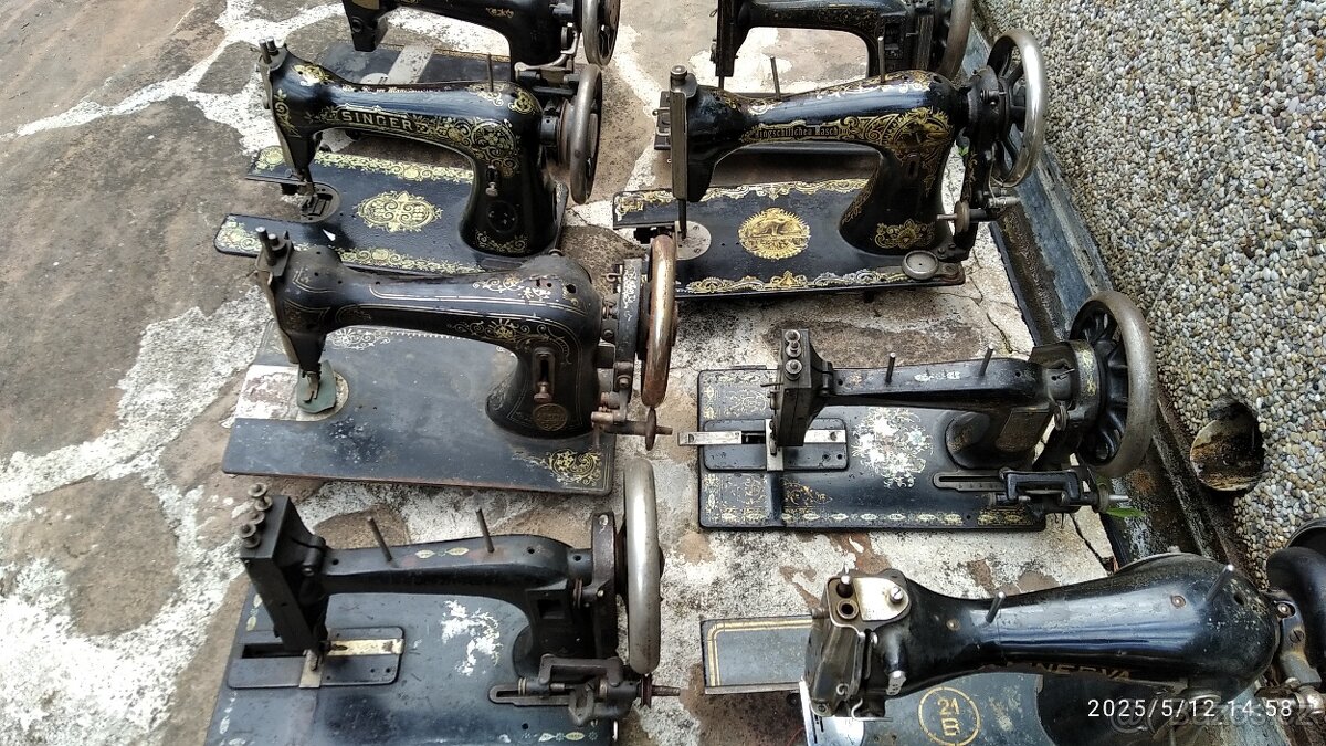 sbírka šicích strojů - 3