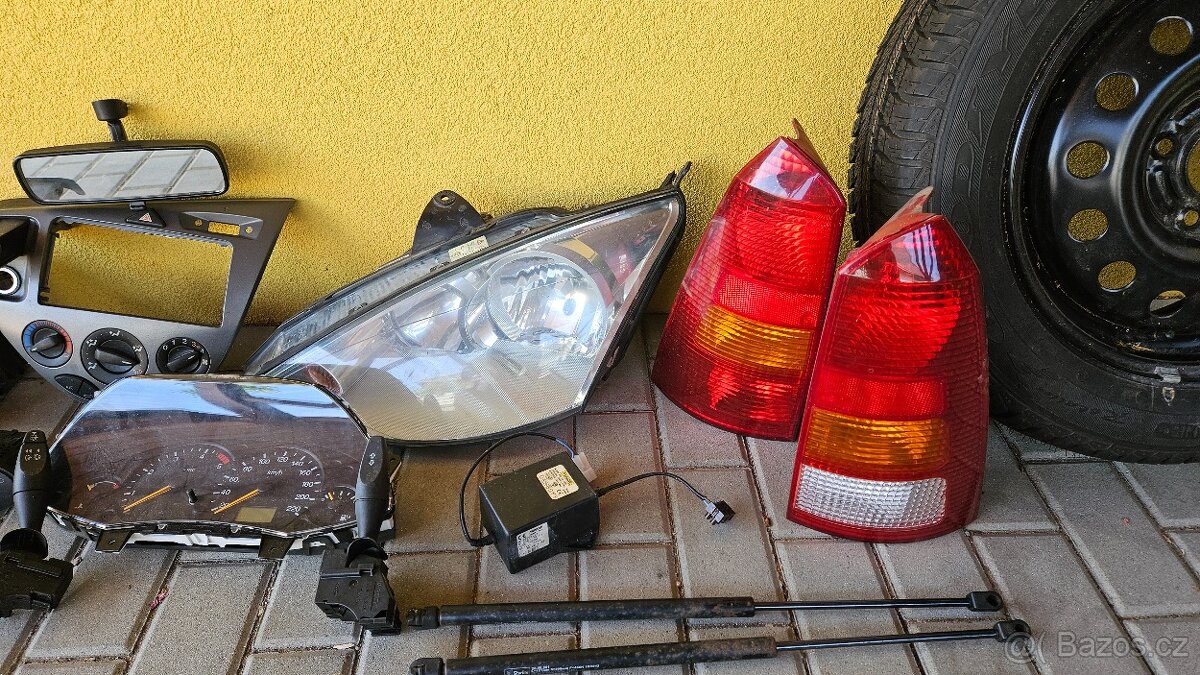 Náhradní díly na Ford Focus kombi 1.8, rok 2004 - 3