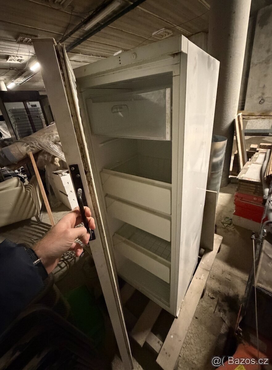 Šuplíkový mrazák – plně funkční - 3