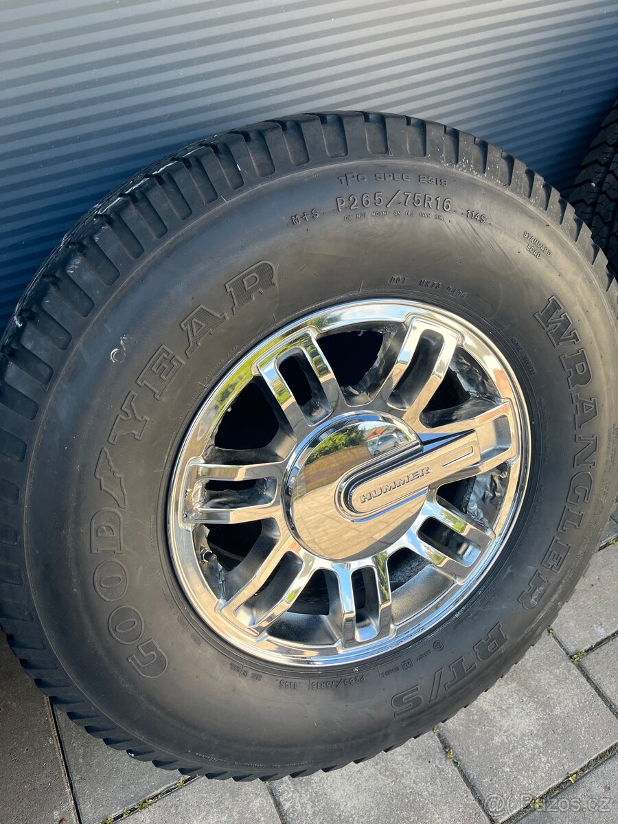 Hummer H3