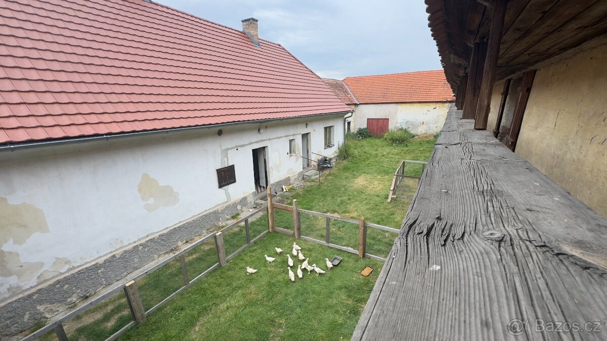 Prodej rodinného domu - Nová Ves - 3