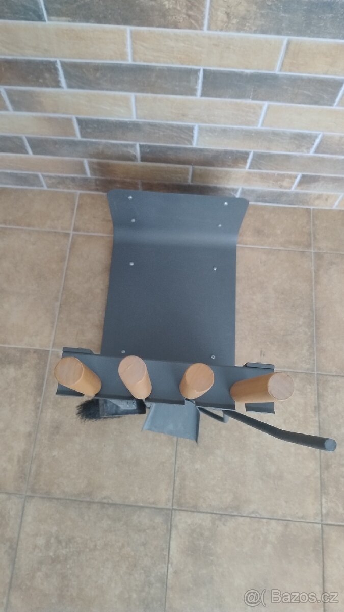 Koš krbový s nářadím - 3