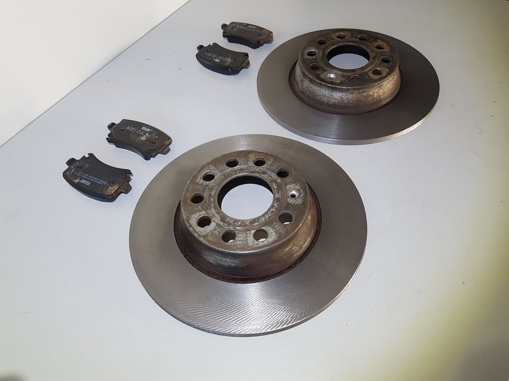 Originál zadní brzdy 1K0615601M 285 mm Octavia II RS - 3