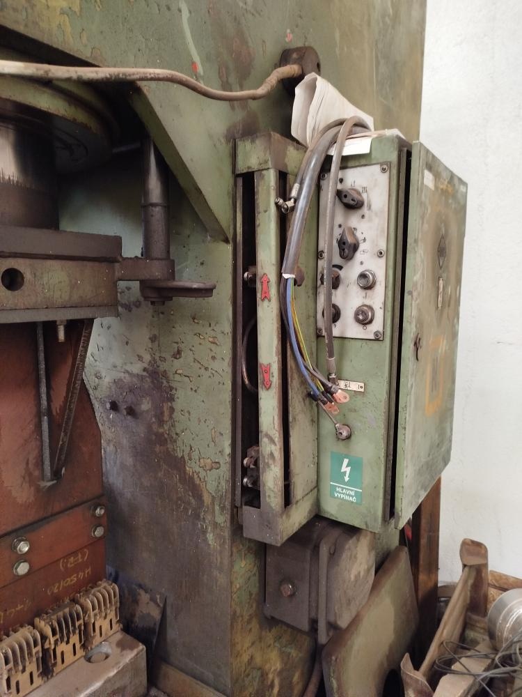 Lis hydraulický PYE 160 - 80440 - 3