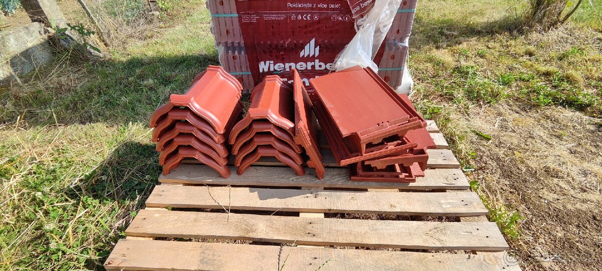 Prodám střešní tašku Tondach Figaro 11-červená - 3