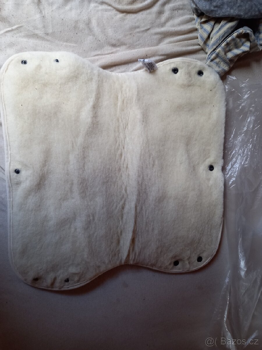 Rukávník - 3