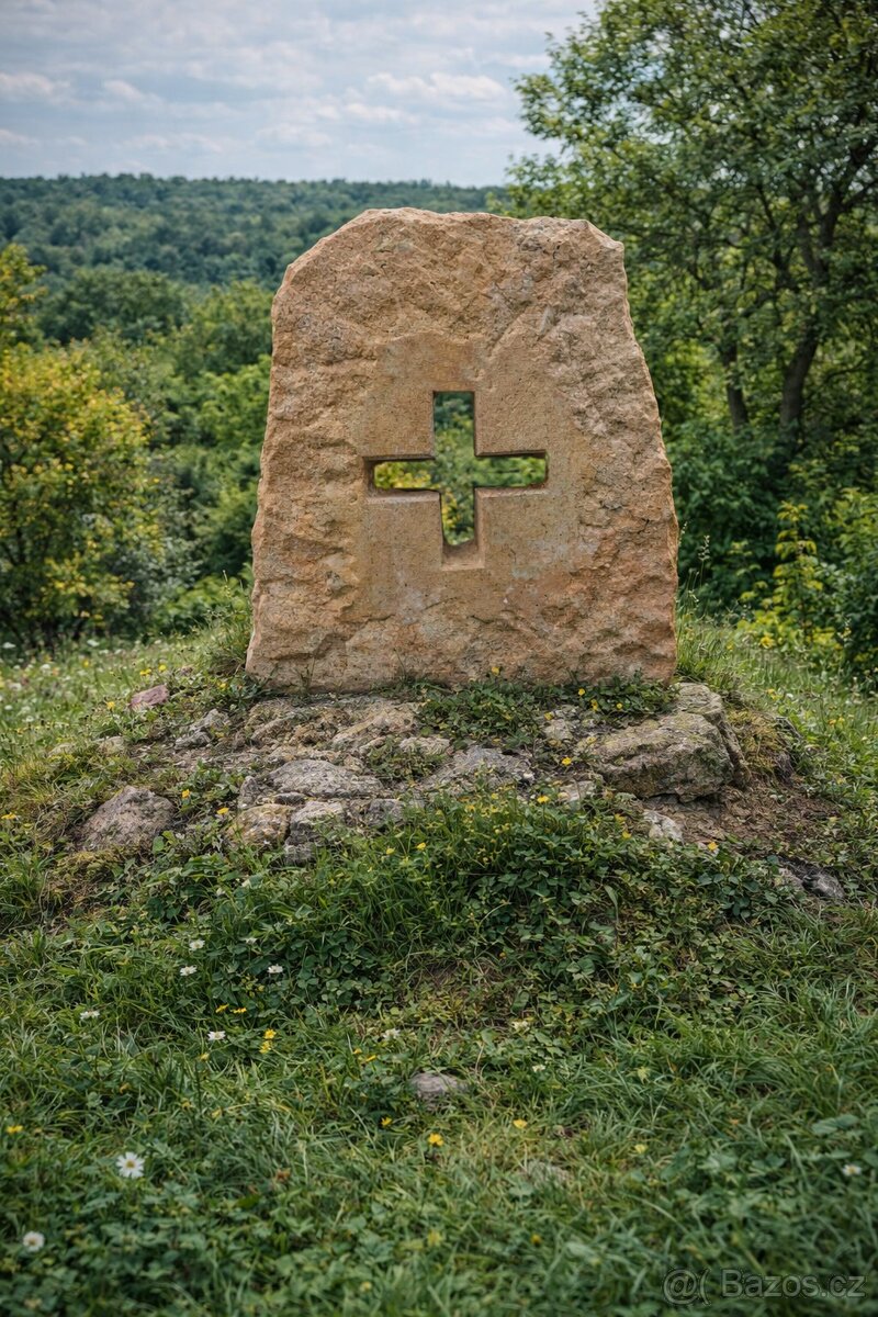 Kamenné kříže - 3
