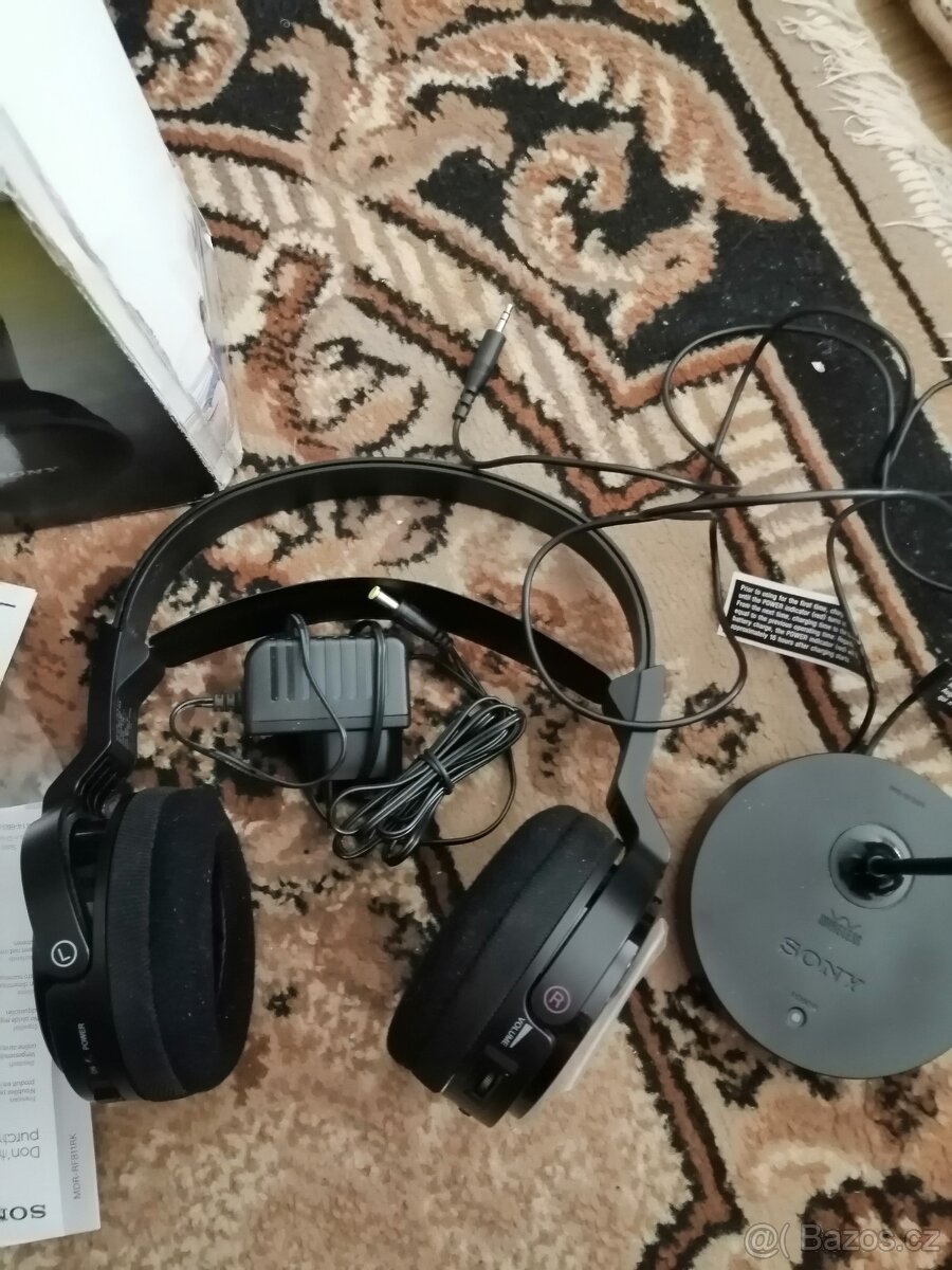 Sluchátka - 3