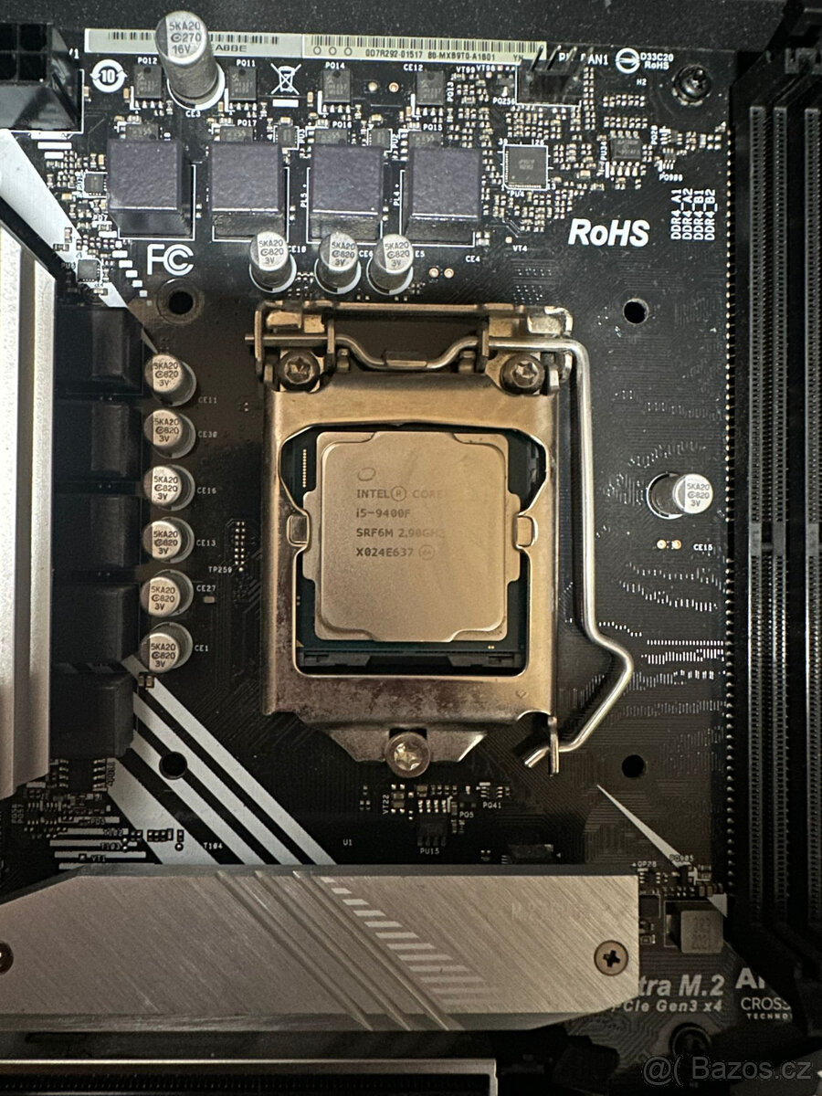 Intel Core i 5 9400F - 3