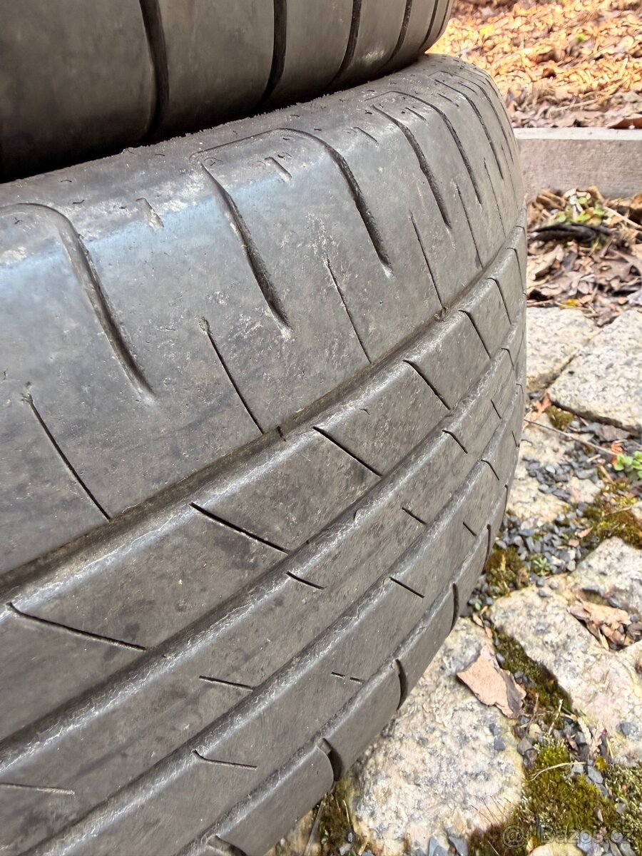 Letní pneumatiky GoodYear Efficient grip 215/60/16 - 3