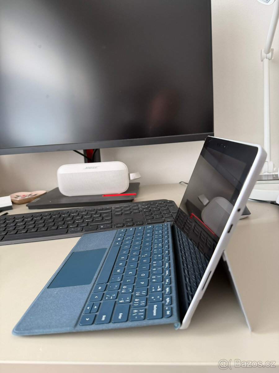 Microsoft Surface Go 1. generace - 3