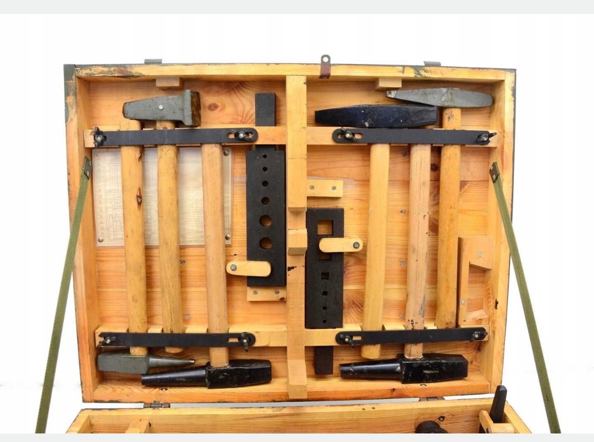 Kovářské nástroje - 3