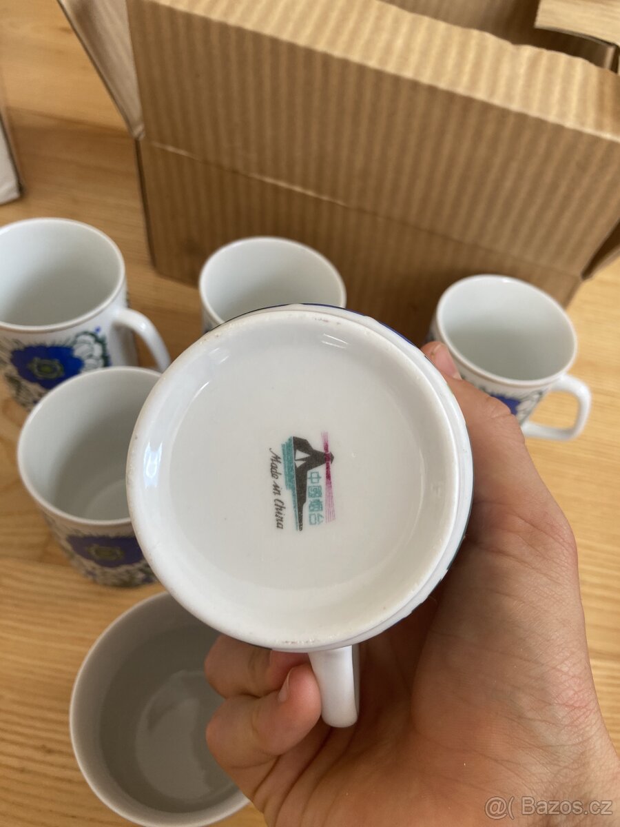 Retro hrnky modré květy 6ks - 3